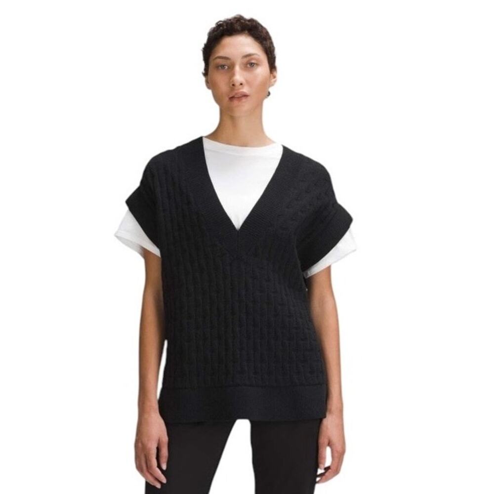 Lululemon Cable Knit Sweater Vest Size L Relaxed Fit Black Oversized Lounge